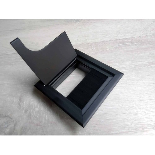 Заглушка под кабеля Merida 80х80 черная - LB-K80X80-20