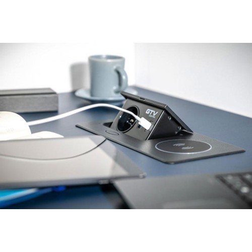 Подовжувач GTV AVARO PLUS 1 розетка SCHUKO USB A+C WC 5W провід 1,5м Чорний