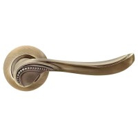 A-2009 AB ручка д/дверей на розетці, стара бронза