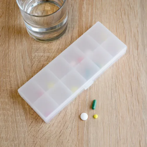 Прозорий органайзер для дрібниць на 12 відділень, прямокутна пігулка, 168х65х20 мм, ПП