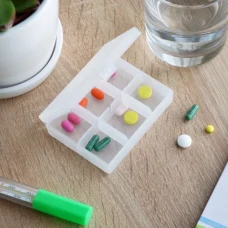Прозорий органайзер для дрібниць на 6 відділень, пігулка, прямокутна форма, 85х65х20 мм