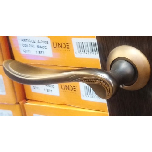 A-2009 AB ручка д/дверей на розетке, старая бронза - A-2009 AB