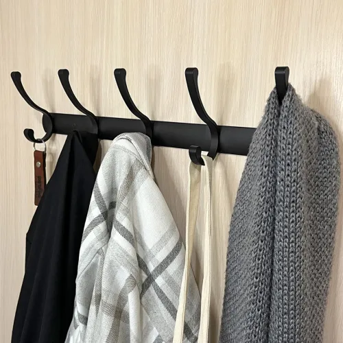 Вешалка на 5 крючков из алюминиевого сплава черного цвета 450х107 мм