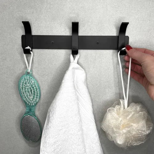 Вешалка на 3 крючка из алюминиевого сплава черного цвета 235х70 мм