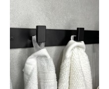 Гачки для ванної та рушників
